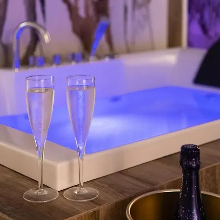 Bed & Breakfast Sant'antonino Luxury *