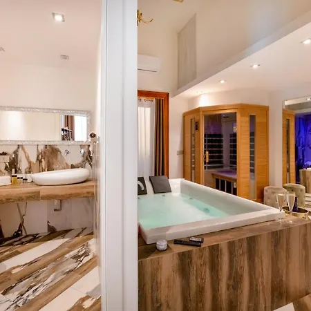 Couette-café Sant'antonino Luxury